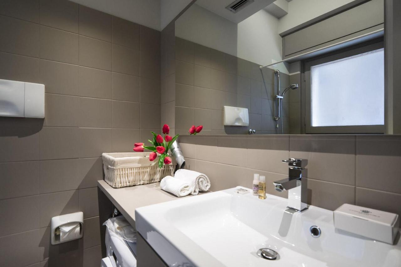 Contempora Apartments - Elvezia 8 - E14 ミラノ エクステリア 写真